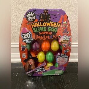 Compound Kings Halloween
Mystery
Egg Surprise